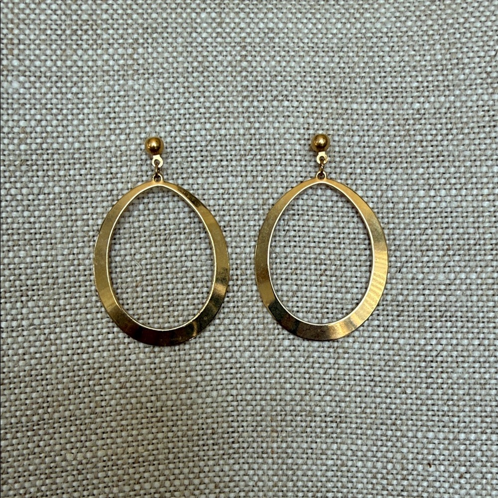 Vintage Gold Oval Drop Post Earrings - Vintage